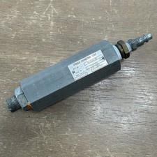 Sprague Manufacturing Corp S-214-10 10,000 PSI High Pressure Safety Relief Valve picture