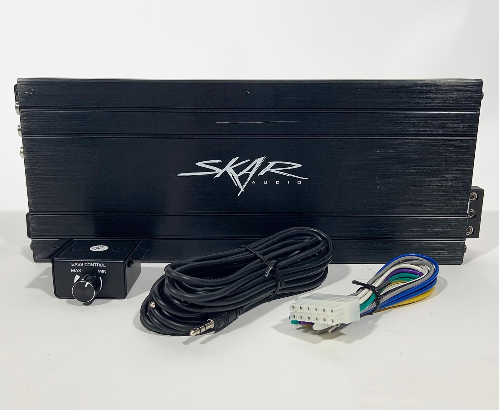 SKAR AUDIO USED SK-M9005D 900 WATT 5-CHANNEL CLASS D MINI CAR AMPLIFIER SKAR AUDIO USED SK-M9005D 900 WATT 5-CHANNEL CLASS D MINI CAR AMPLIFIER