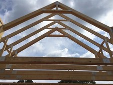 Wood Floor + Roof Trusses Clear Span Pitch Engineered All Sizes Available picture