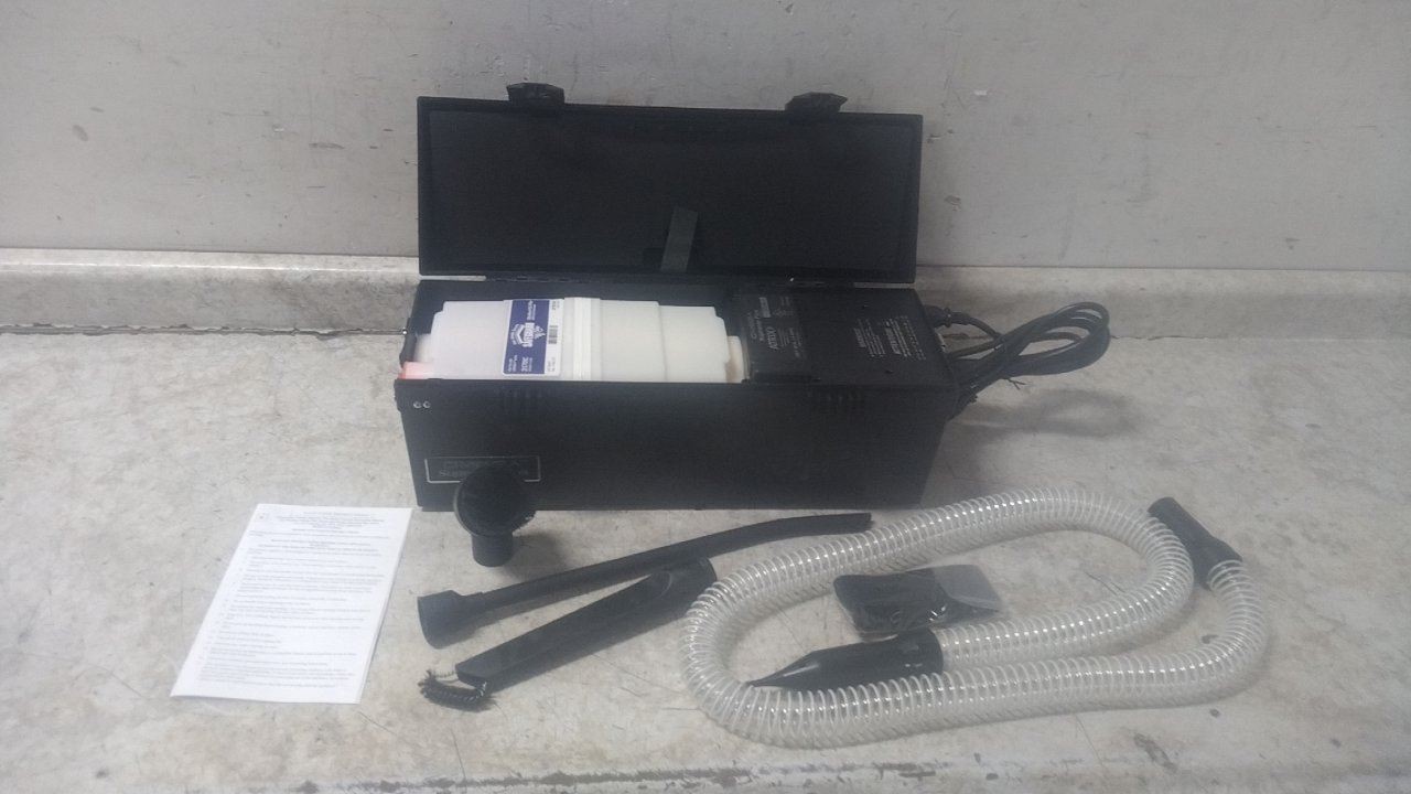 Atrix VACOSE110 120V Omega Supreme Plus Electronic Vacuum Atrix VACOSE110 120V Omega Supreme Plus Electronic Vacuum