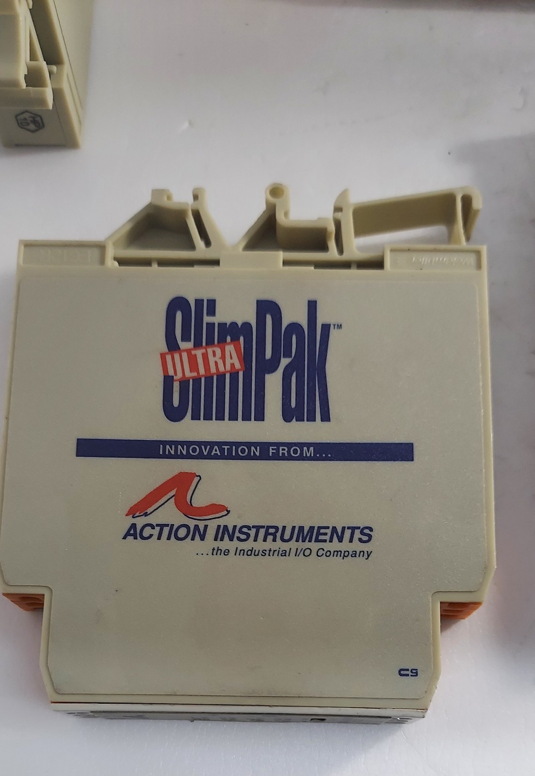 Ultra Slimpak G128-0001 Signal Conditioner Excellent Condition 13 PC AVAILABLE Ultra Slimpak G128-0001 Signal Conditioner Excellent Condition 13 PC AVAILABLE