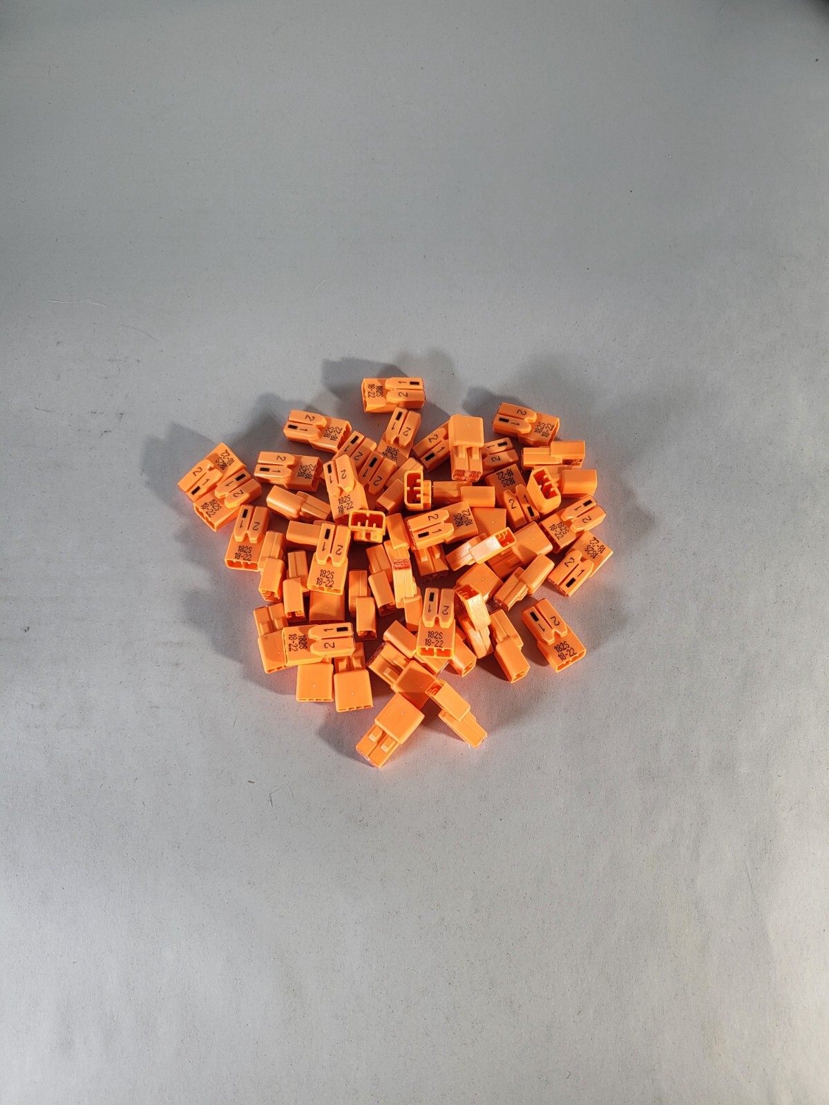 50 IDEAL 30-682SF 18AWG Solid 2-Wire PowerPlug® Luminaire Disconnect 182 Female 50 IDEAL 30-682SF 18AWG Solid 2-Wire PowerPlug® Luminaire Disconnect 182 Female