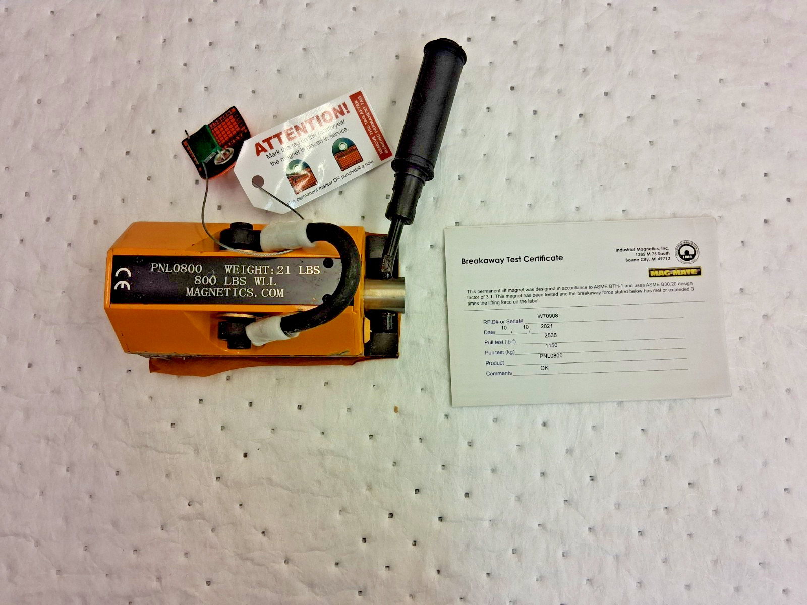 Mag-Mate Lift Magnet 800lb Capacity PNL0800 Mag-Mate Lift Magnet 800lb Capacity PNL0800