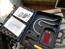 HD ELECTRIC COMPANY DIGITAL VOLTAGE INDICATOR AMMETER DVI-500T CASE &accessories picture