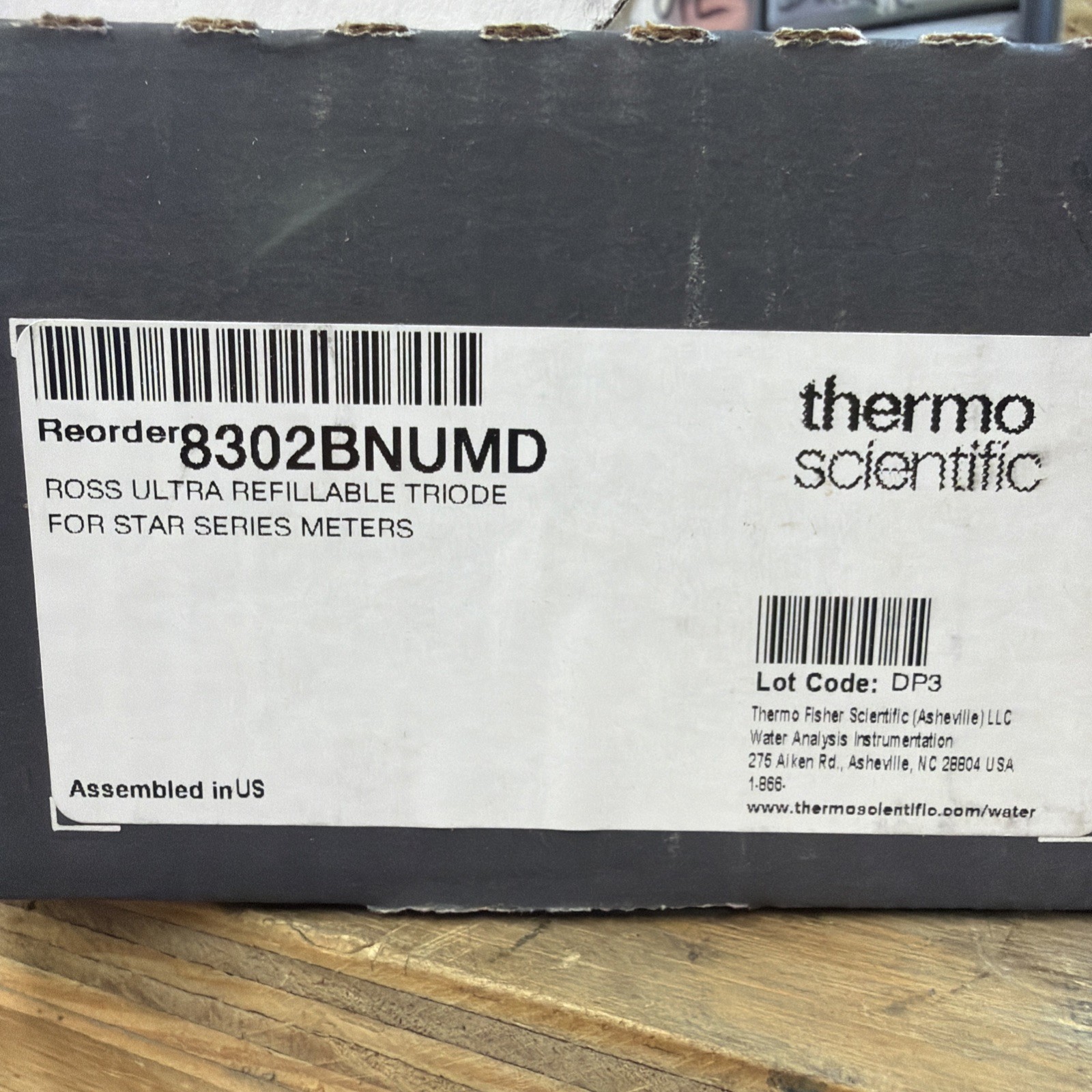 Thermo Scientific Orion ROSS Ultra Glass Bodied pH/ATC Triode 8302BNUMD