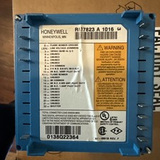 Honeywell RM7823 A 1016 Primary Flame Switch Burner Control picture