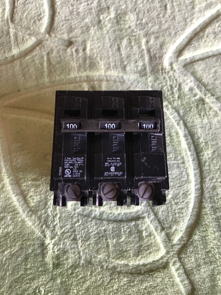 SIEMENS Type QP Plug In Breaker 3 Pole 100 Amp 240V Q3100 NEW SIEMENS Type QP Plug In Breaker 3 Pole 100 Amp 240V Q3100 NEW