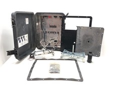 Miller 300935 FieldPro ArcReach Smart Wire Feeder Welding Suitcase Only READ 1 picture
