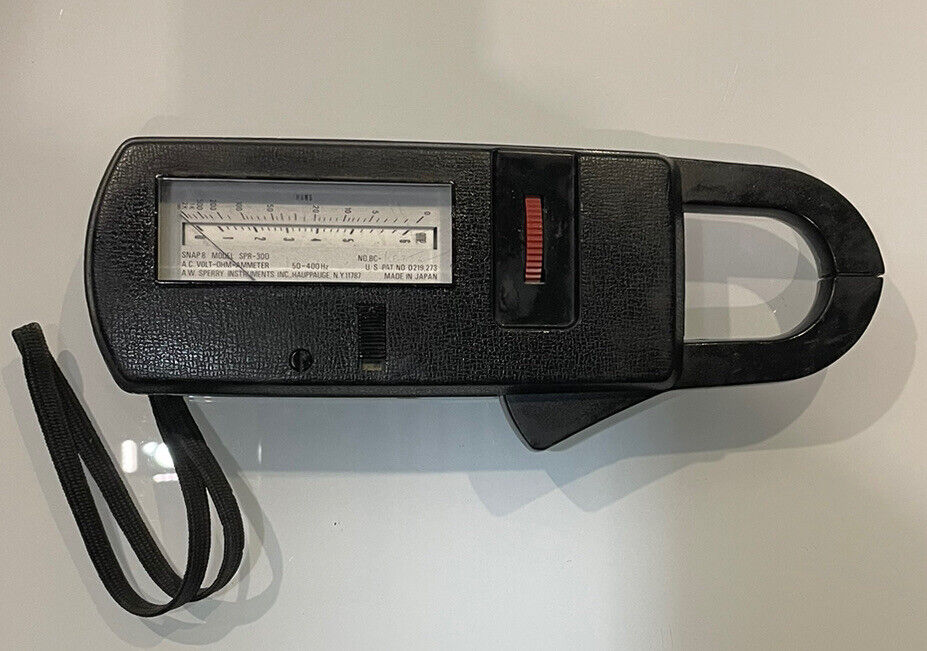Vintage Sperry Snap 8 SPR-300 AC Volt OHM Ammeter. Made Japan.