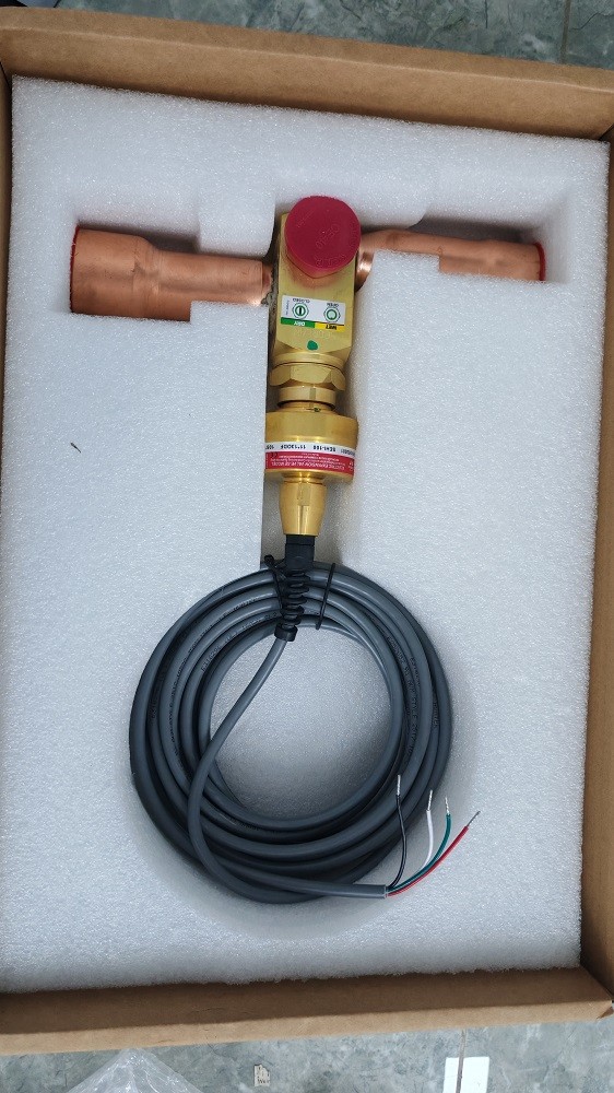 New One For Sporlan Electronic expansion valve SEHI-100-10-S New One For Sporlan Electronic expansion valve SEHI-100-10-S