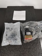 BURKERT Type 0331 Direct Acting Pivoted Armature Valve with 314802 Plug A picture