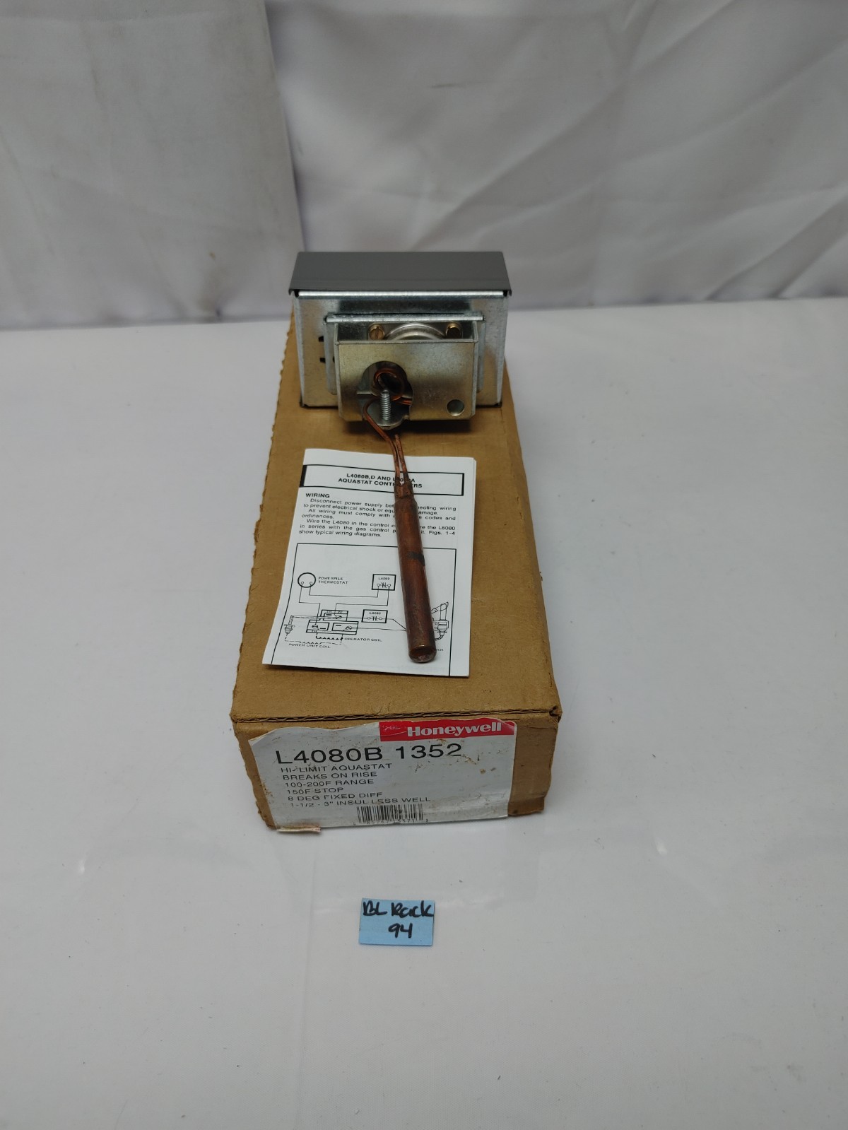Honeywell Resideo L4080 B 1352 High Limit Immersion Aquastat Honeywell Resideo L4080 B 1352 High Limit Immersion Aquastat