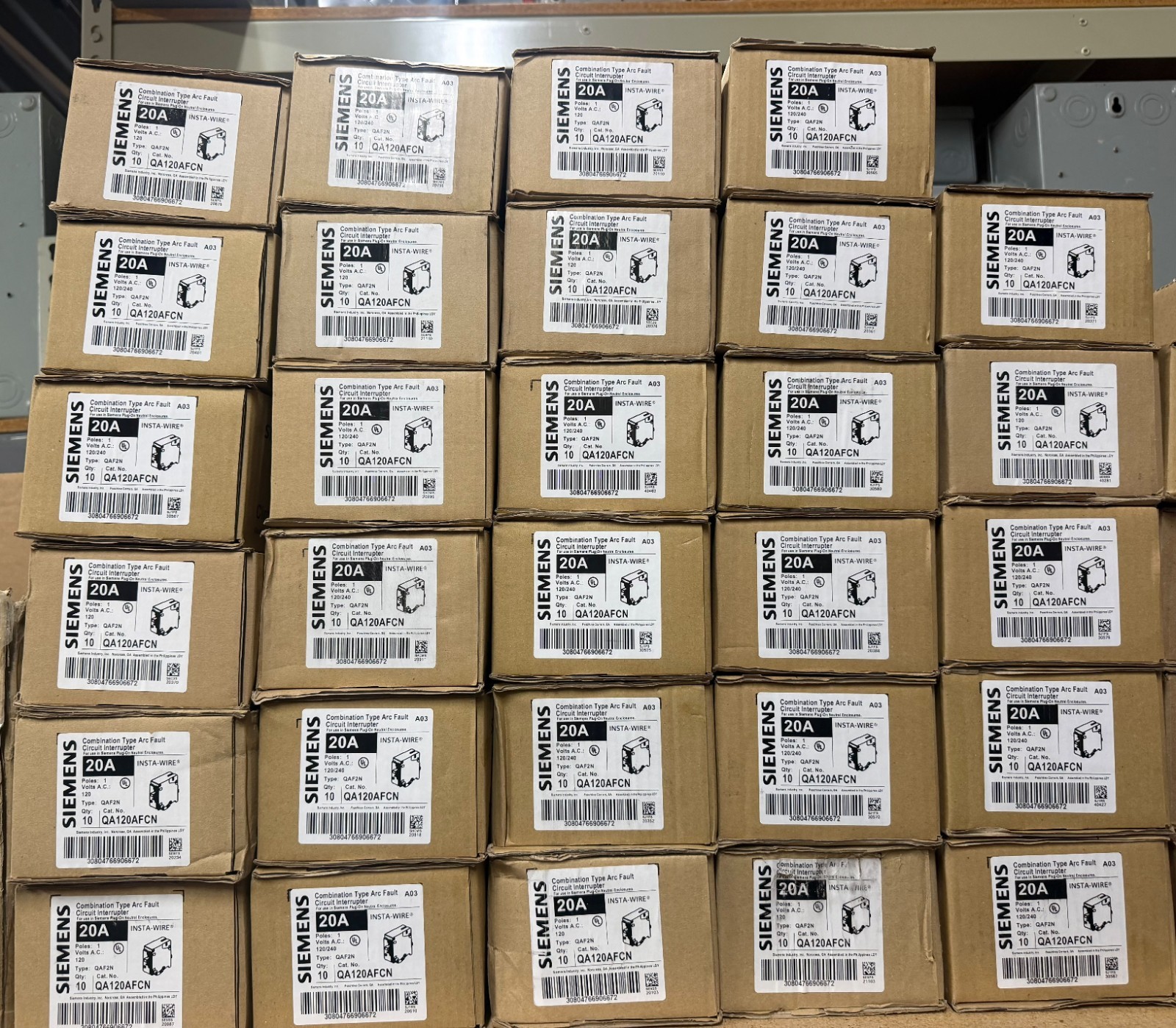 10 SIEMENS QA120AFCN  20AMP 1 POLE  120V ARC FAULT PLUG ON NEUTRAL INTEGRATED 