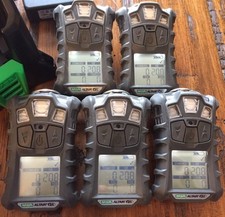 MSA Altair 4X O2,H2S,CO,LEL sold with Charger and calibrated 180 Days picture