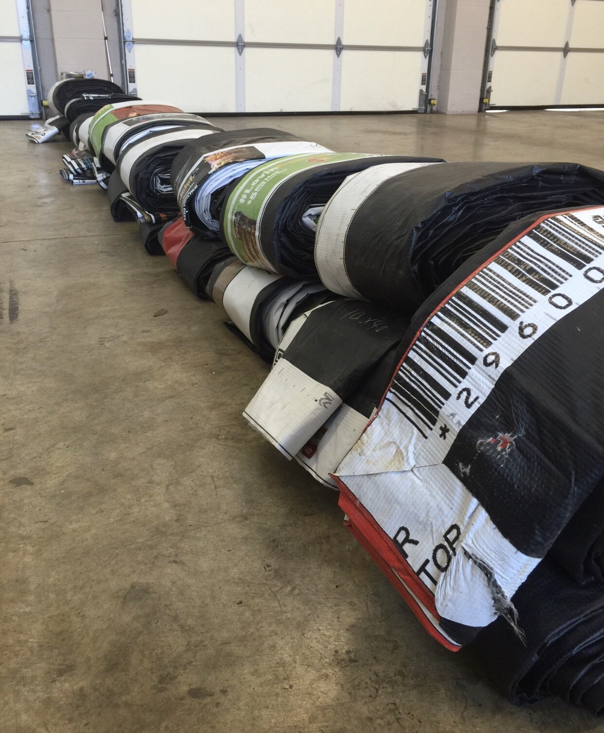 Used Heavy Duty Billboard Tarps, 14’x48’. ***Fast *** Used Heavy Duty Billboard Tarps, 14’x48’. ***Fast ***