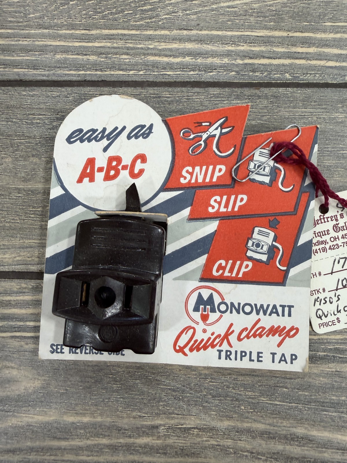 Vintage MONOWATT Quick Clamp Triple Tap Outlet Plug Adapter No. 1711 Brown NOS Vintage MONOWATT Quick Clamp Triple Tap Outlet Plug Adapter No. 1711 Brown NOS